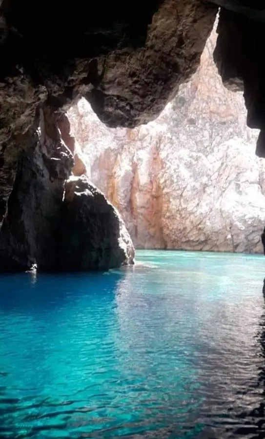 Casa Vacanza Sa Dommu De Teresa Nebida Ιταλία